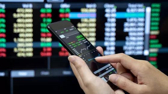 Global Stock Market Trends Driving Investor Sentiment in 2026 global-stock-market_1779366545285789584.webp
